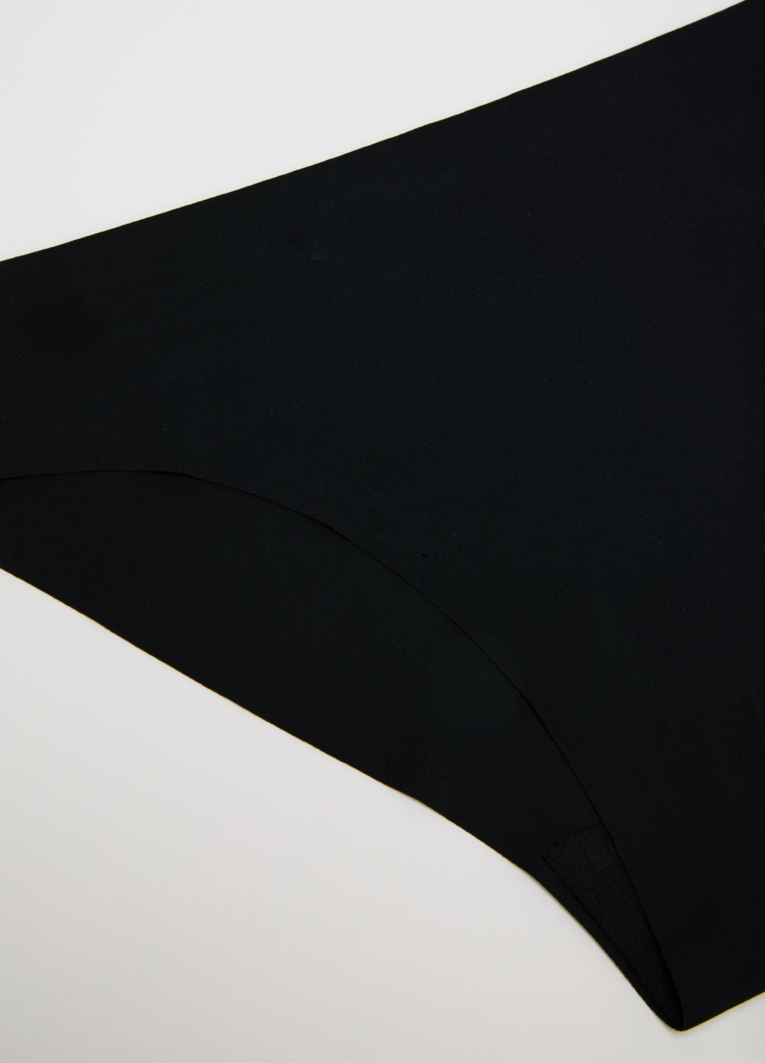 Womens Seamless Mid Rise Invisible Soft Comfort Brief Panty