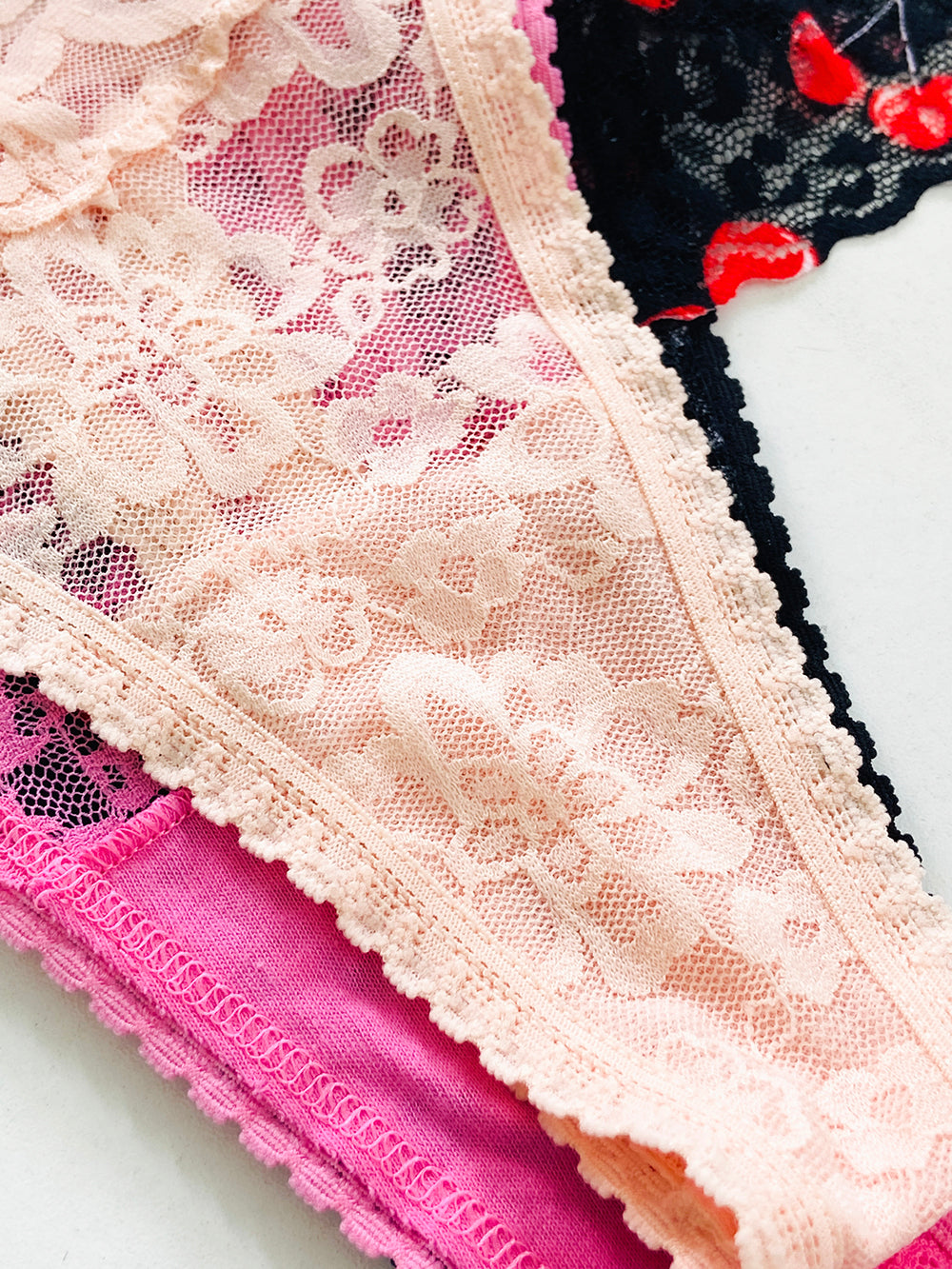 3pk Premium Lace Thongs