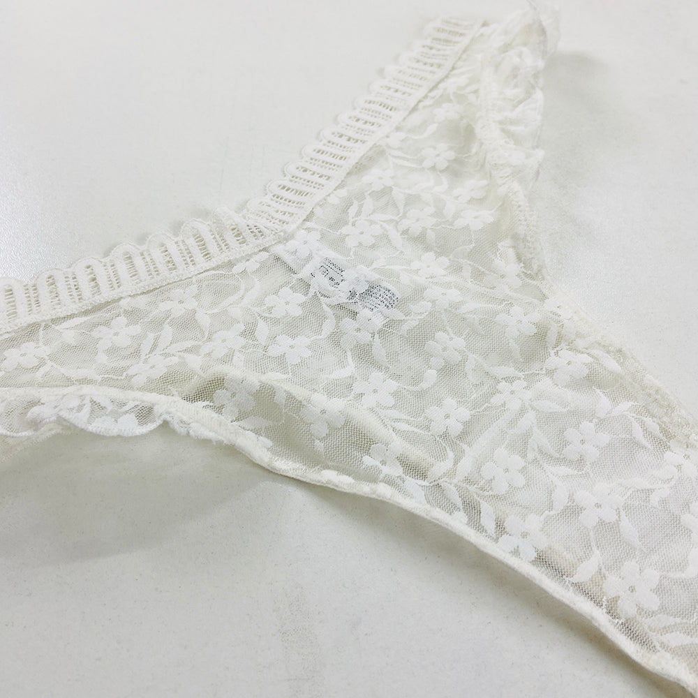 Ladies Lace Thong with Side Ruffles