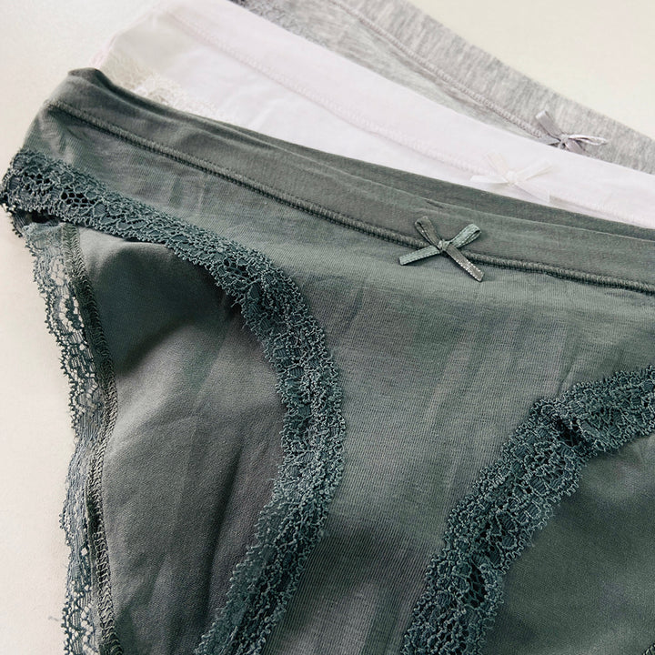 Pack of 3 Ladies Lace Trim Brief Panty