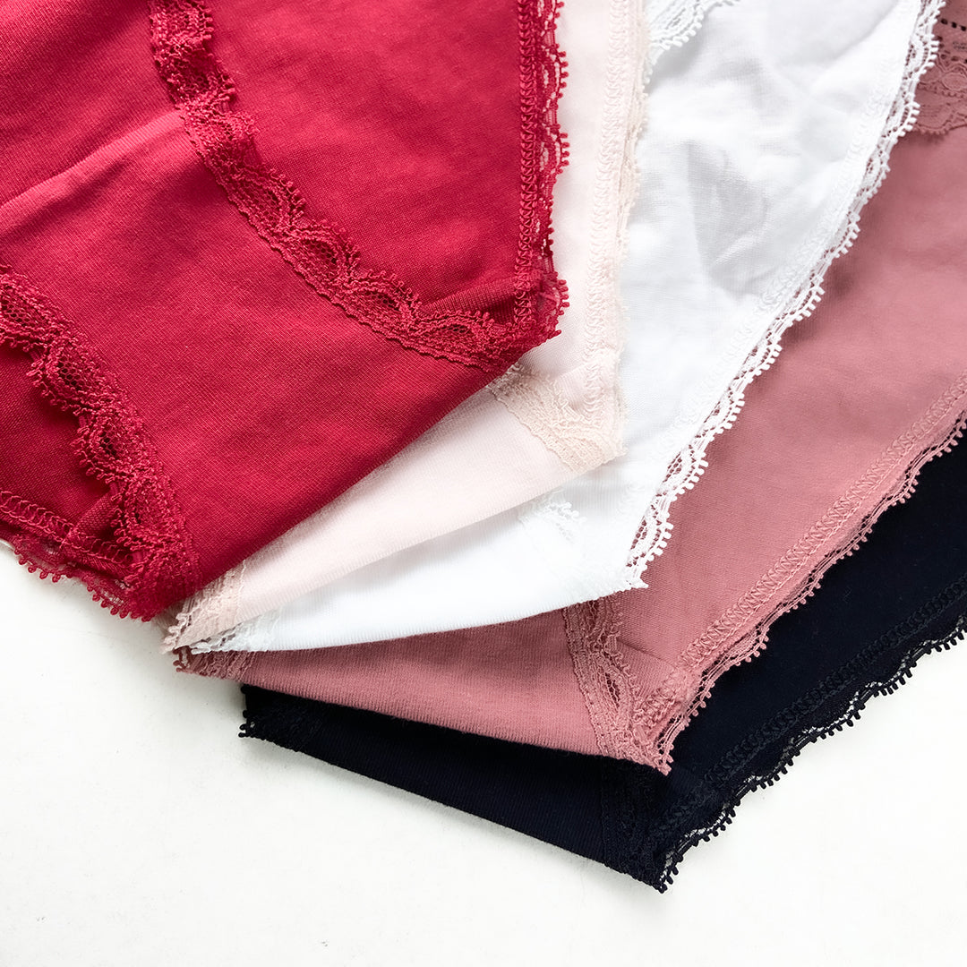 Pack of 3 Womens Mid-Rise Cotton Lace Brief Panties