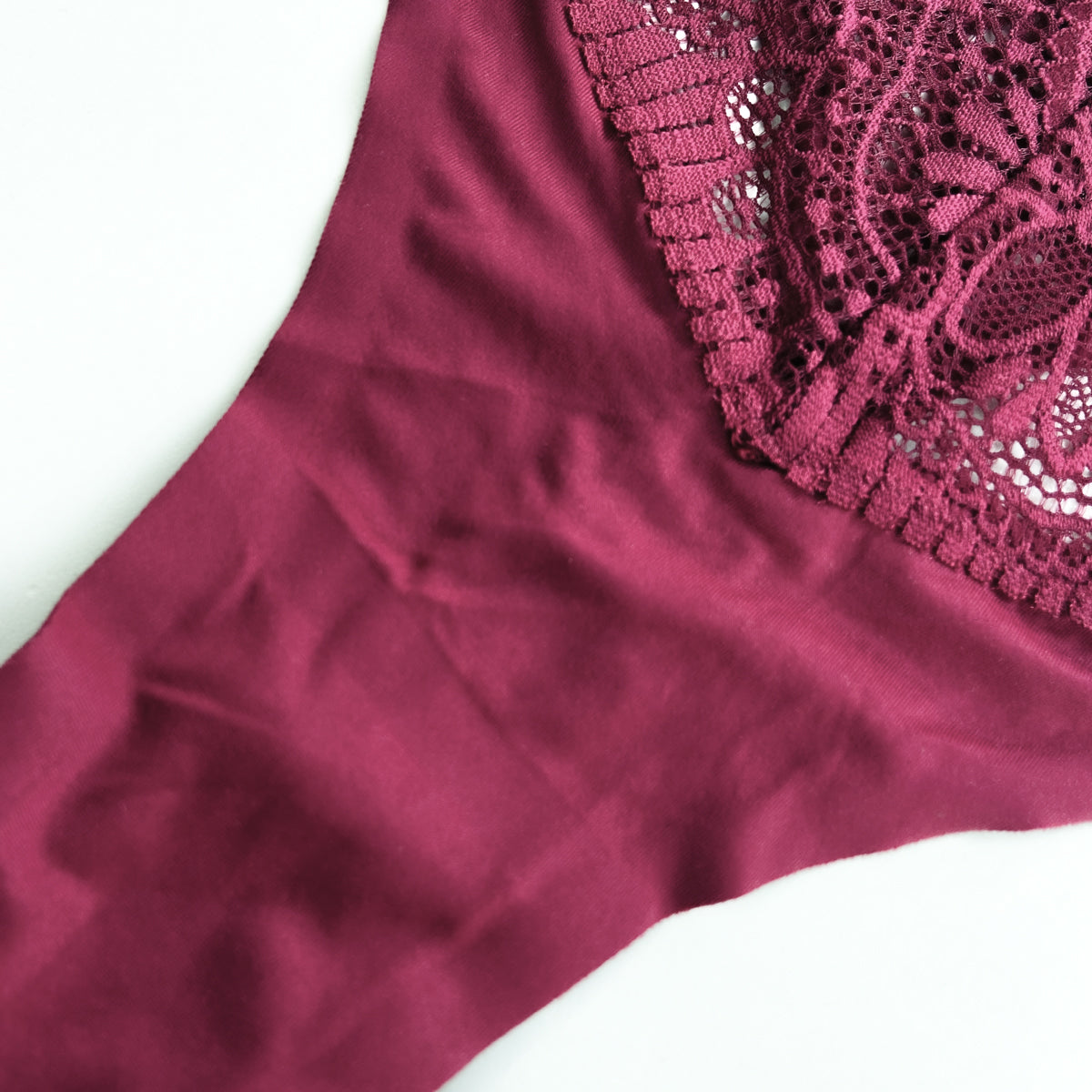 Womens Ultra-Soft & Seamless Comfort Lace Thong