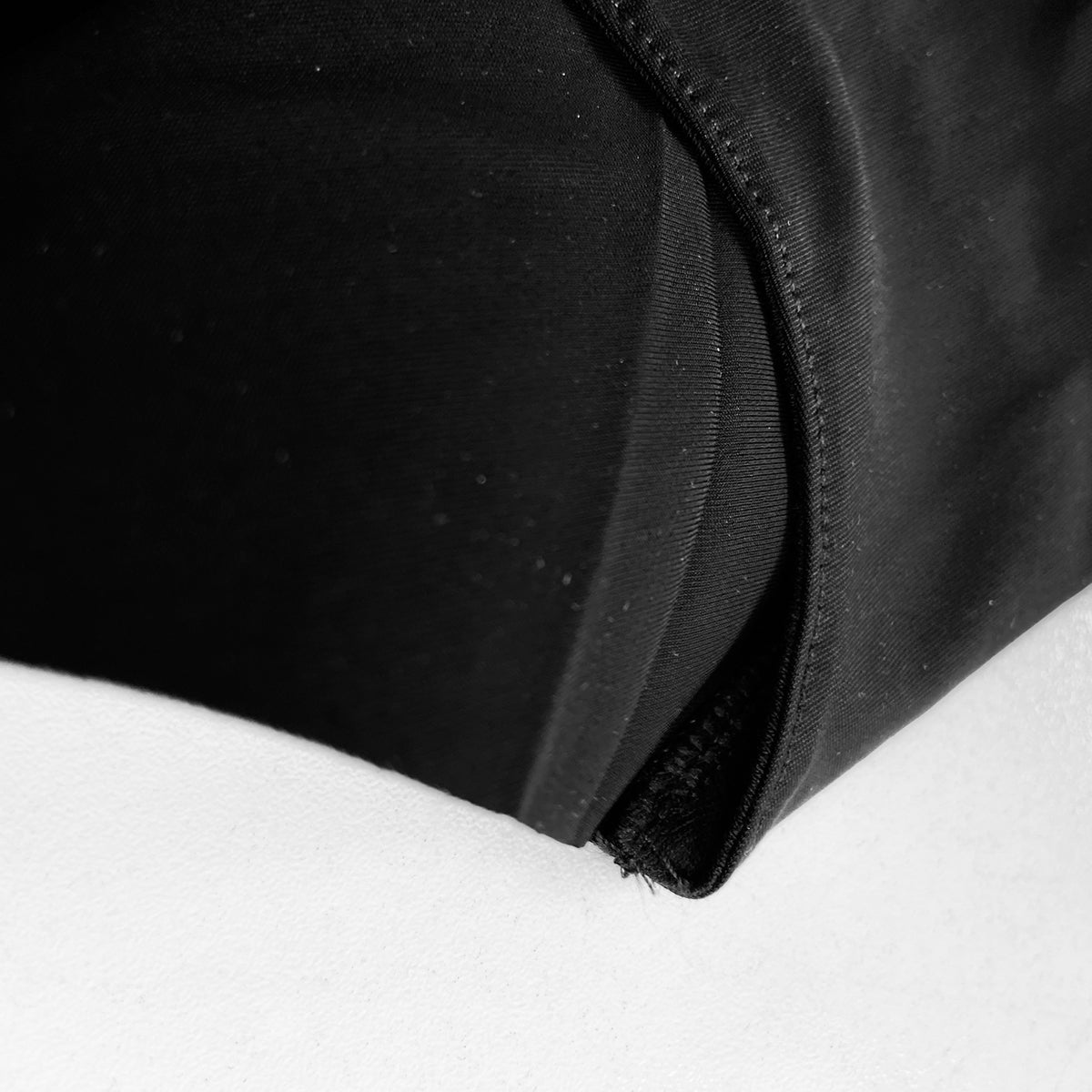Ladies Mid Rise Seamless Comfort Invisible Shorts