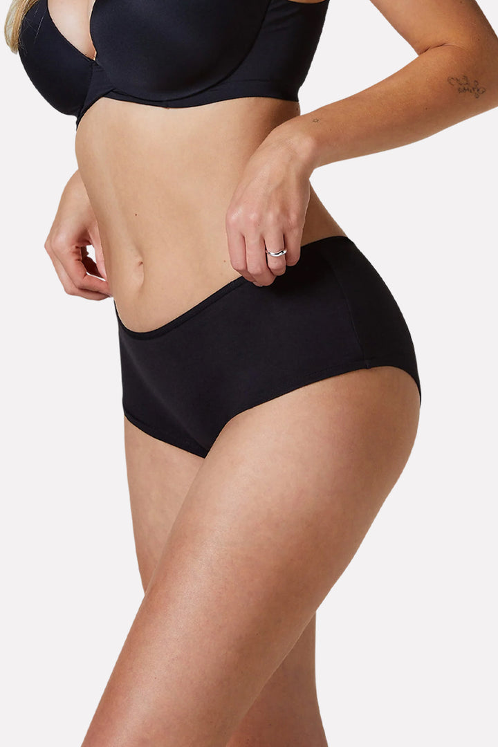Pack of 3 Ladies Mid Rise Cotton Boxer Shorts