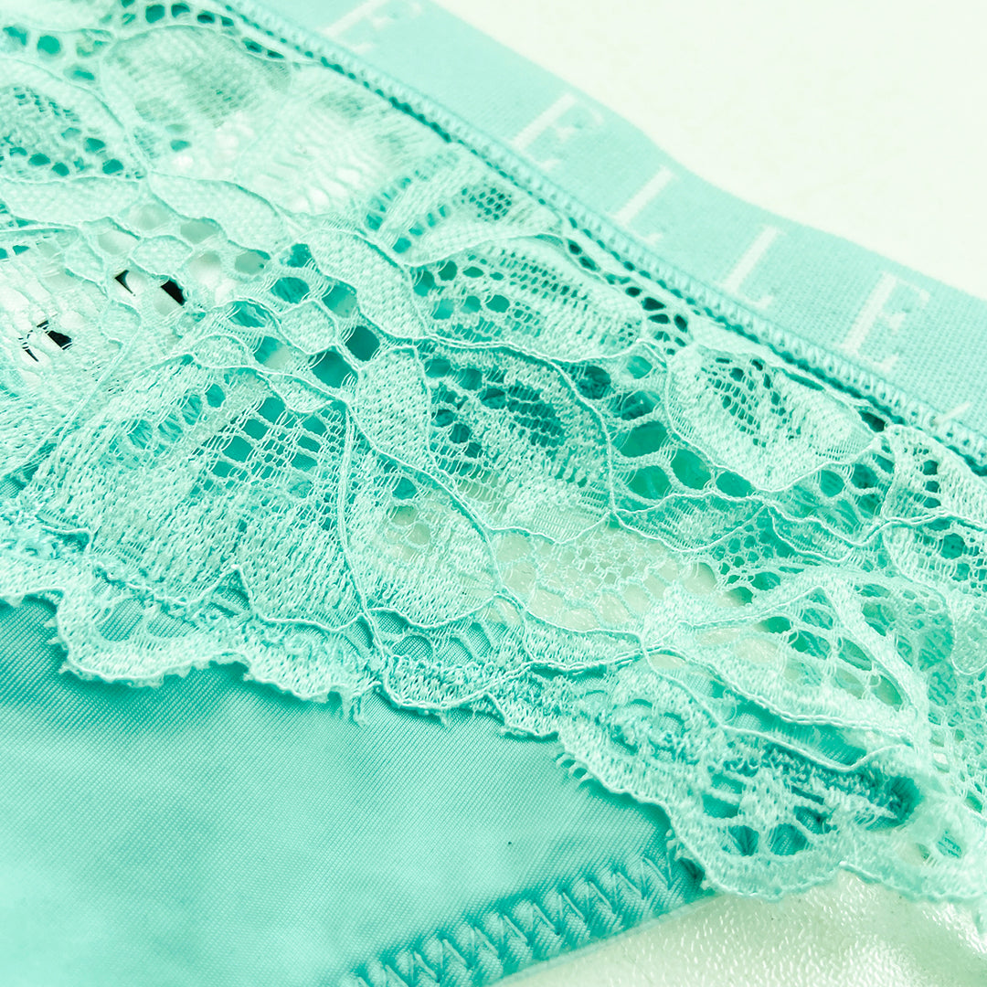 Women's Elegant Soft Stretch Floral Lace Comfortable Sexy Lace Thong Panty
